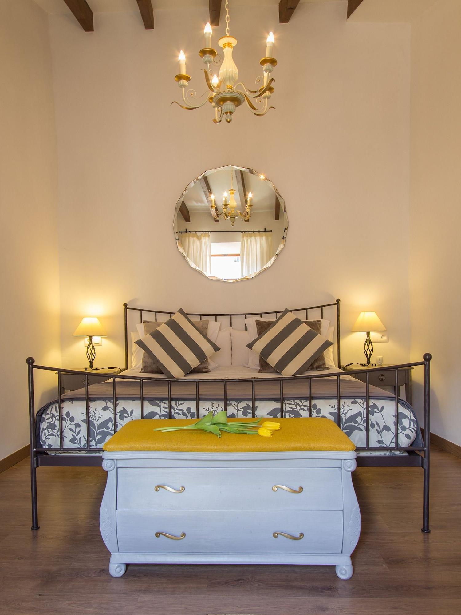 Hotel Abril 4*