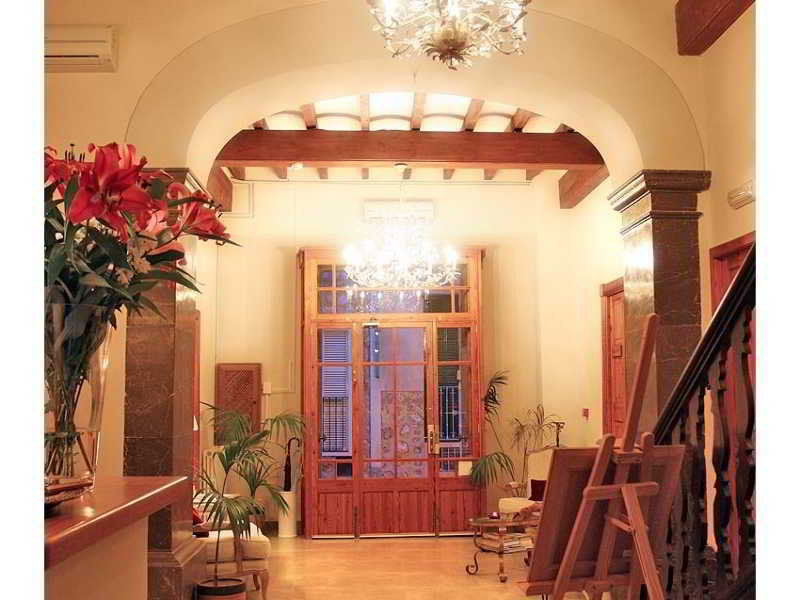 Abril Hotel Soller